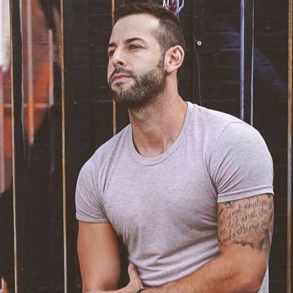 Profile Picture of Ben Shachaf (@benshachaf) on Poshmark