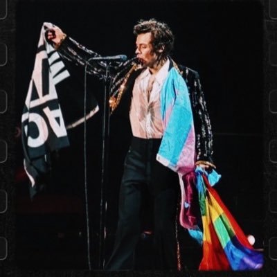 Profile Picture of Kian Misses Sam & Colby|Tara|Taylor Bros (@emo_koala_brock) on Twitter