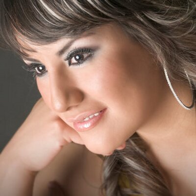 Profile Picture of LUCIA GURROLA (@lucchy) on Twitter
