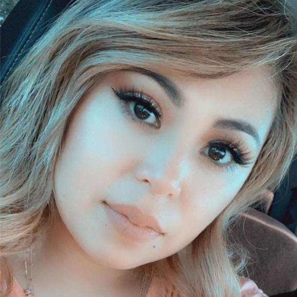 Profile Picture of Nancy Corona (@coronanancy) on Poshmark