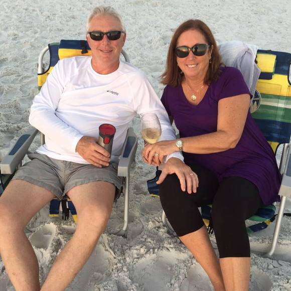 Profile Picture of Betsey Pasanen (@flpasb) on Poshmark