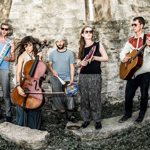 Profile Picture of Múm (@mumtheband) on Myspace