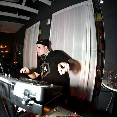 Brian Mierkey - Twitter Profile Picture of Brian Mierkey (@DJMierkey) on Twitter