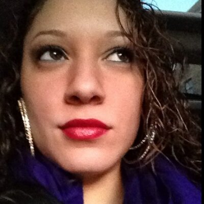 Profile Picture of Laura Torres (@Mrs_Lo) on Twitter