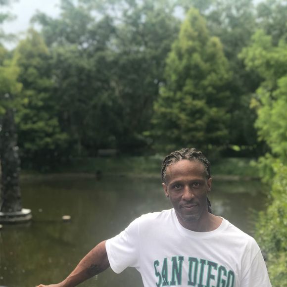 Profile Picture of Andre George (@andregeorge) on Poshmark