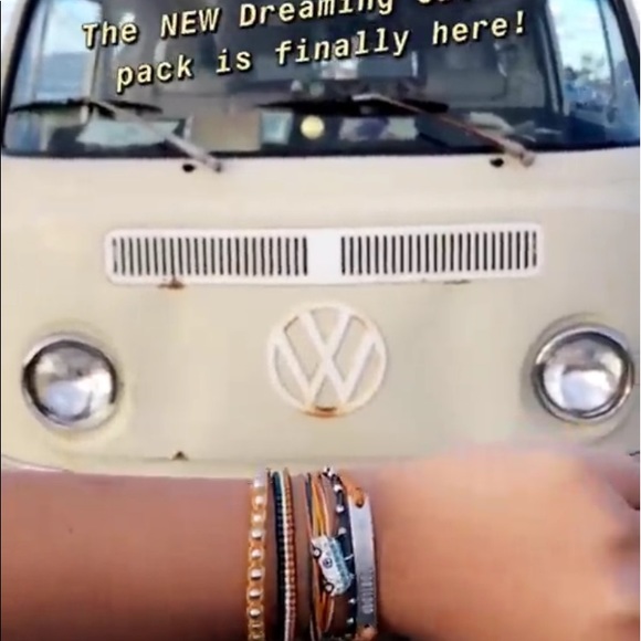 Profile Picture of Jenna Hoerrmann (@jenna121527) on Poshmark