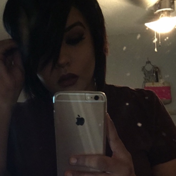 Profile Picture of Joely Jaquez (@joelyjay124) on Poshmark