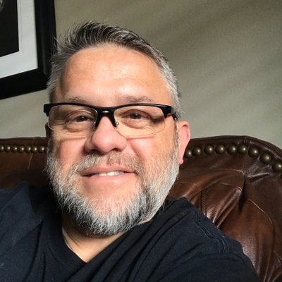 Profile Picture of Michael Akers (@MiclAkers) on Twitter