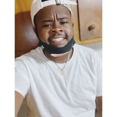 Profile Picture of Malik Davis (@kenneth_malik) on Twitter