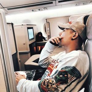 Profile Picture of Alvin.zhou (@Alvinzhou17) on Twitter