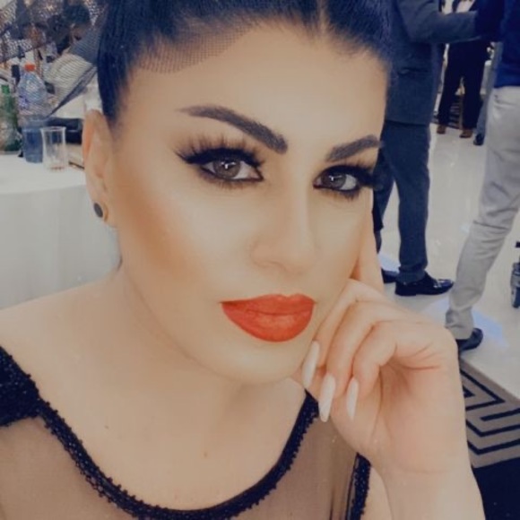 Profile Picture of Helen Sargon (@helensargon) on Poshmark