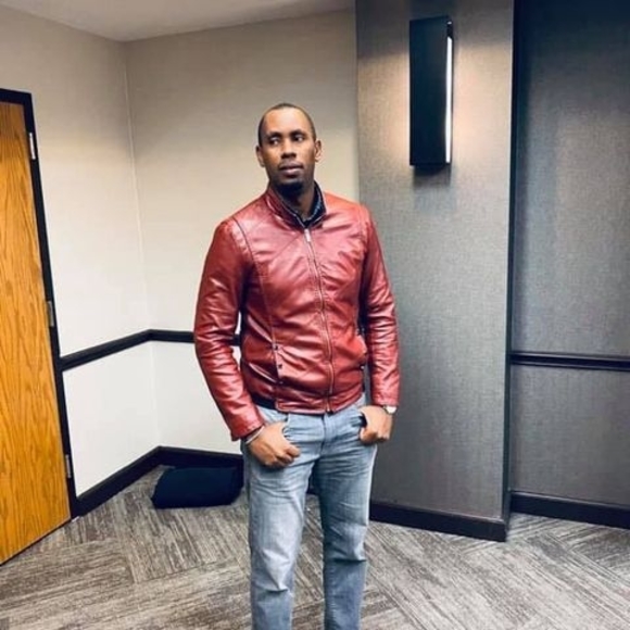 Profile Picture of Bertros Bertrand (@iyabertro55) on Poshmark