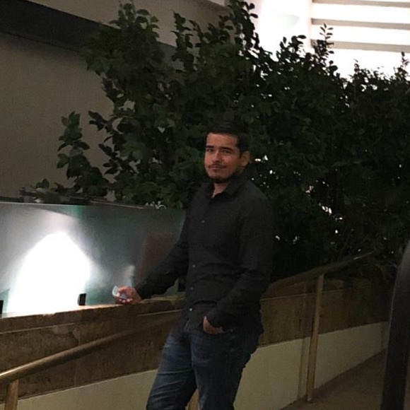 Profile Picture of Jose Leyva (@nknoe) on Poshmark