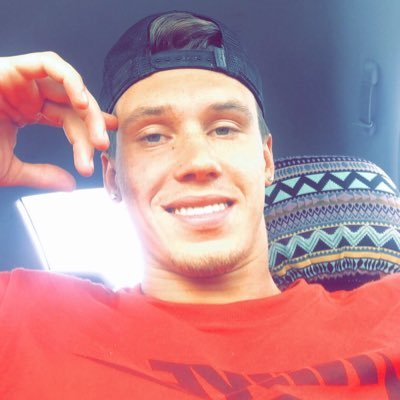 Profile Picture of Nicky B. (@Binder1Nick) on Twitter