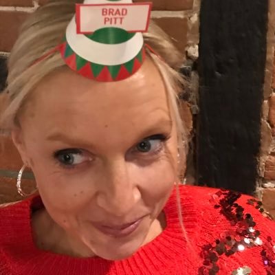 Profile Picture of Anna Macgregor (@AnnaMacismyname) on Twitter