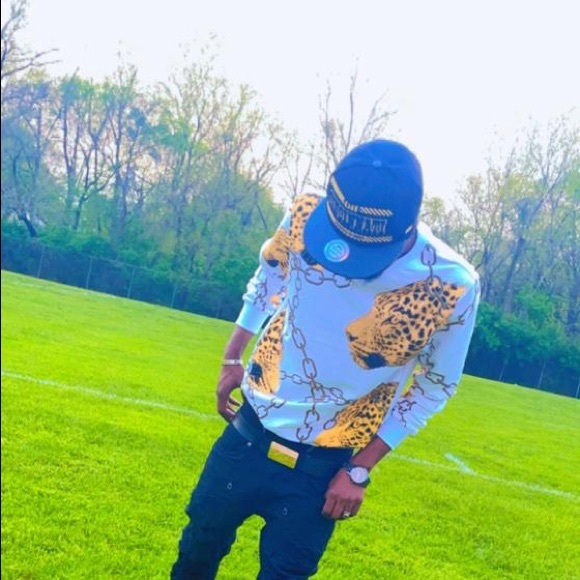 Profile Picture of Amadou Thioub (@amadouthioub) on Poshmark