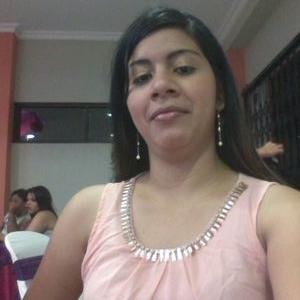 Profile Picture of Paola Guillen (@paolaguillen311) on Twitter