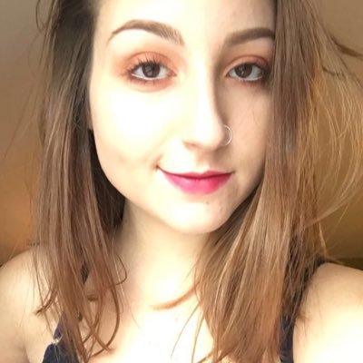 Profile Photo of Daisy Waltermaurer (@walgurl) on Twitter