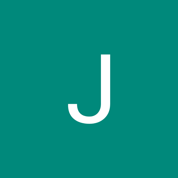 Profile Picture of Julie Grohal (@jugro8385) on Poshmark