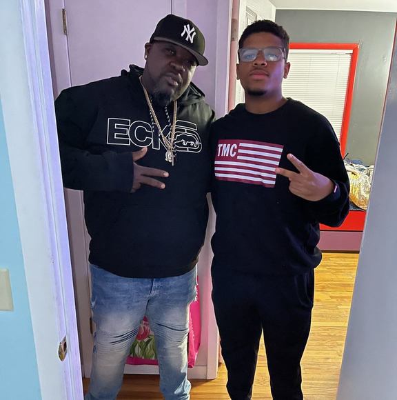 Profile Picture of Shawn Matthew (@shawnmatthew21) on Poshmark