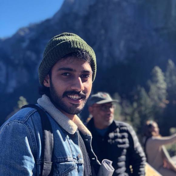 Profile Picture of Abdullah Yusuf (@dabdullah95) on Poshmark