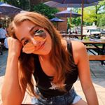 Profile Picture of Jordyn Rae (@jordynloring) on Instagram