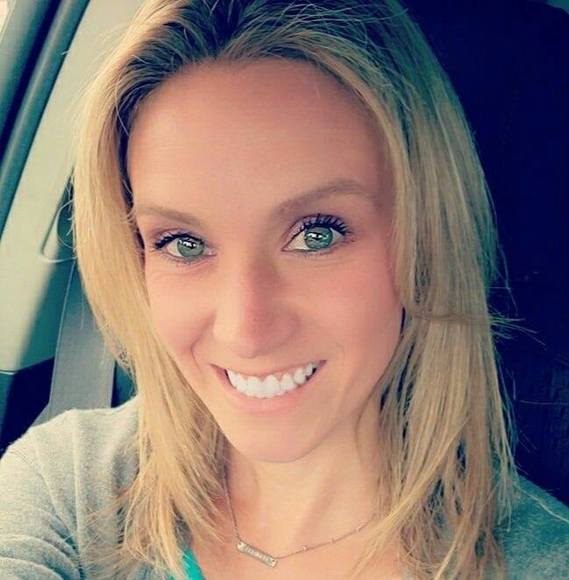 Profile Picture of Trisha Barnett (@melittledaisy) on Poshmark