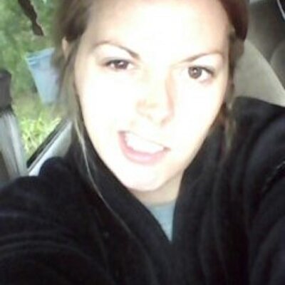 Profile Picture of Shelly Ritchie (@CrazyRitchie) on Twitter