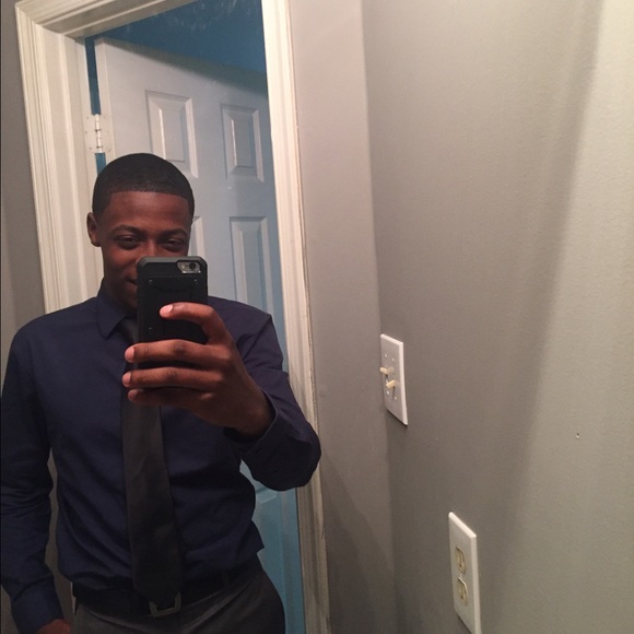 Profile Picture of Tyler Faulk (@tyfaulk45) on Poshmark