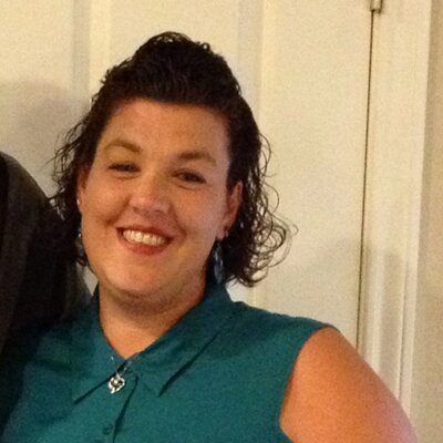Profile Picture of Tanya Holbrook (@tholbrook1977) on Twitter