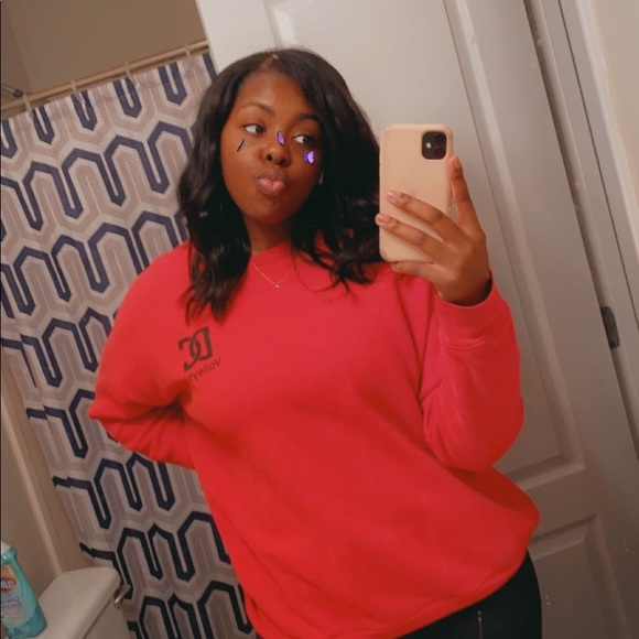 Profile Picture of Amonie Silas (@amoniesilas) on Poshmark