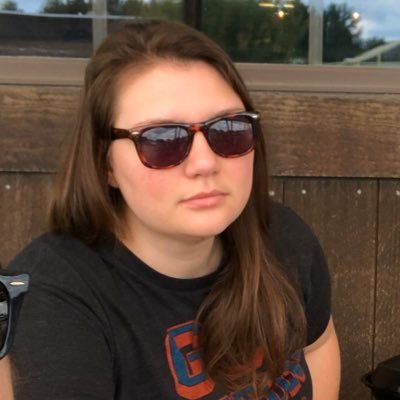 Profile Picture of Beha ⭐️⭐️⭐️⭐️ (@LaurelBeHa) on Twitter