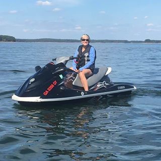 Profile Picture of Aprile Voels Williamson (Aprile Voels Williamson) (@aprile.v.williamson) on Facebook