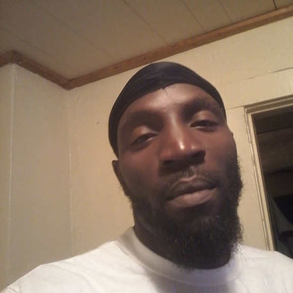 Profile Picture of Clayton Batchelor (@claytonbatchelo) on Poshmark