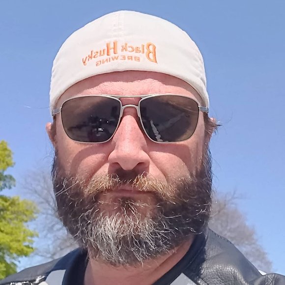 Profile Picture of Michael Dacko (@michaeldacko) on Poshmark