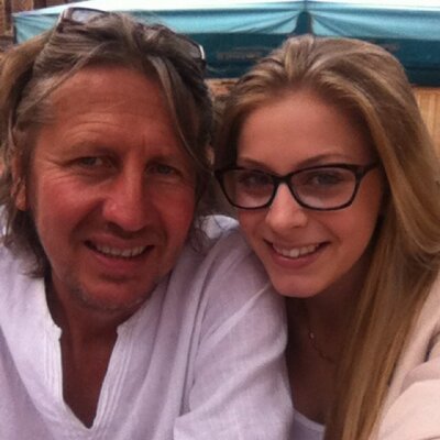 Profile Picture of Christopher Mason (@karmann70) on Twitter