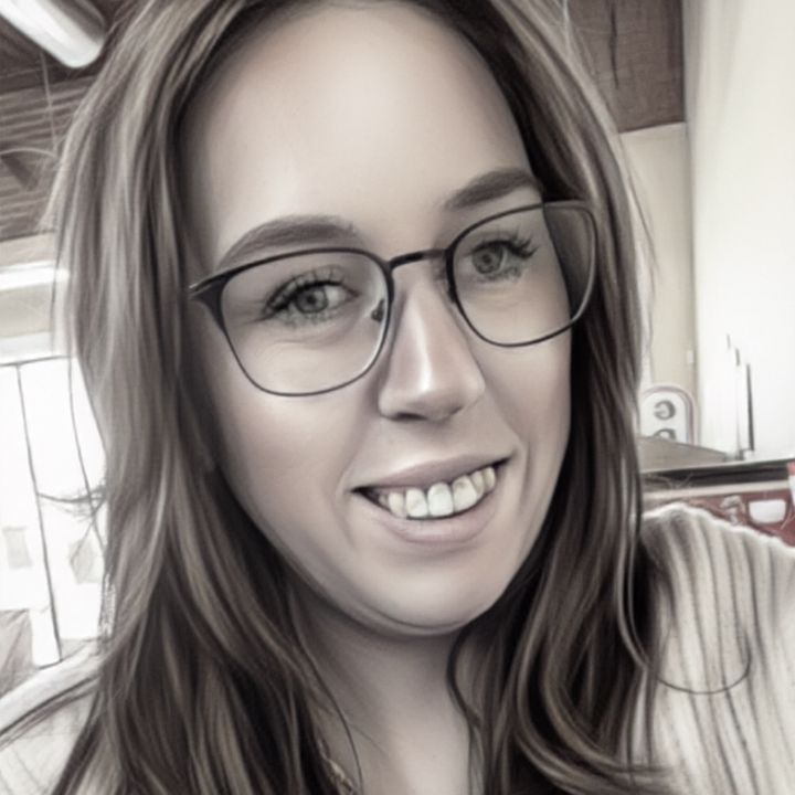 Profile Picture of Amanda Wolfe 💛 (@@amandaxonicole) on Tiktok