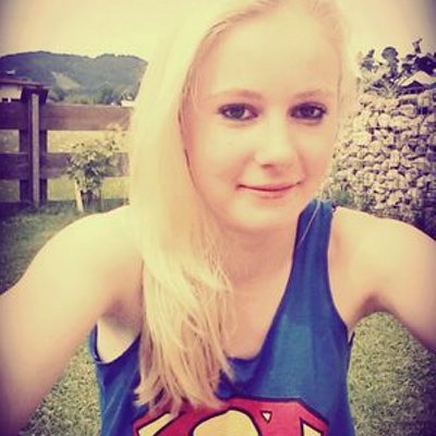 Profile Picture of Julia Pfeifer (@julia_haenni1) on Twitter