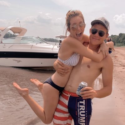 Profile Picture of Meredith Pool (@pool_meredith) on Twitter