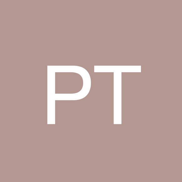 Profile Picture of Panayiota Tsiounis (@ptsiounis7) on Poshmark