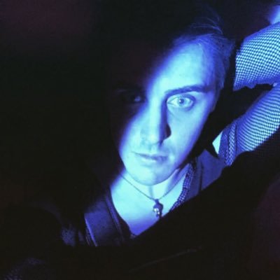 Profile Picture of AMB (@AZ_Vede) on Twitter