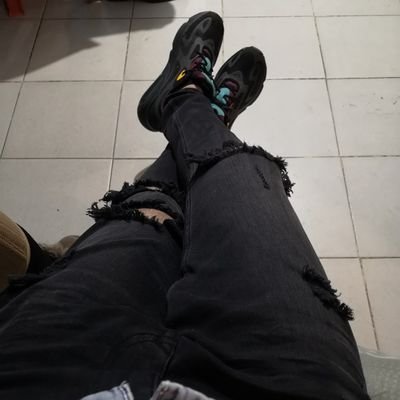 Profile Picture of Tonycarr (@TonyLui54387289) on Twitter