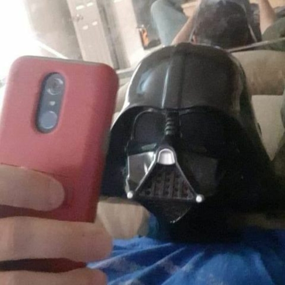 Profile Picture of James Maurice (@magnifico82) on Poshmark