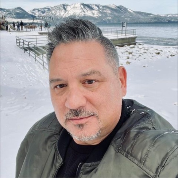 Profile Picture of Aaron Brawner (@aaronbrawner) on Poshmark