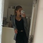 Profile Picture of v a n e s s a (@vanessa.pinter) on Instagram