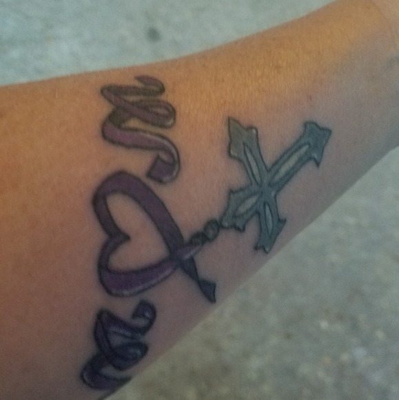 Profile Picture of Debbie Primeaux (@debbiep73) on Poshmark