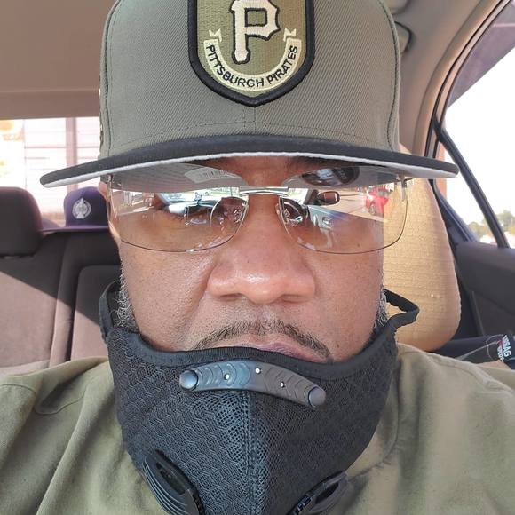 Profile Picture of Brian Wimbley (@bwimbley) on Poshmark