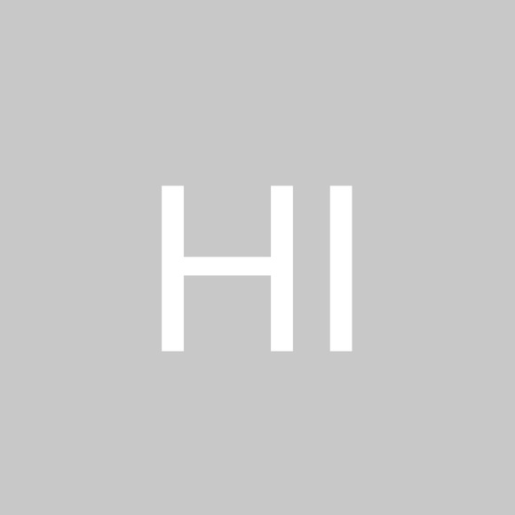 Profile Picture of Hannah Ibenthal (@hannahibenthal) on Poshmark