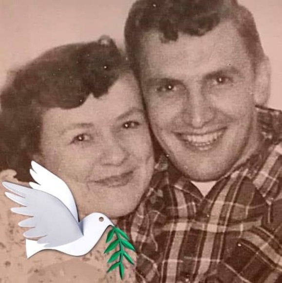 Profile Picture of Margie Hartigan (@mergeh) on Poshmark