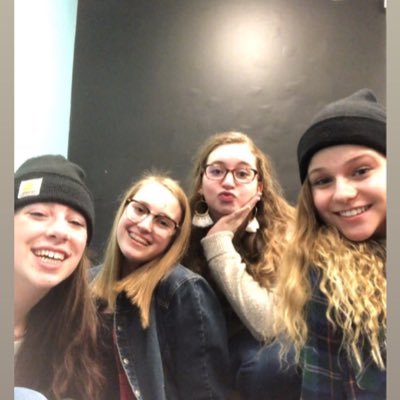 Profile Picture of Leah Adkins (@leahadkinss) on Twitter